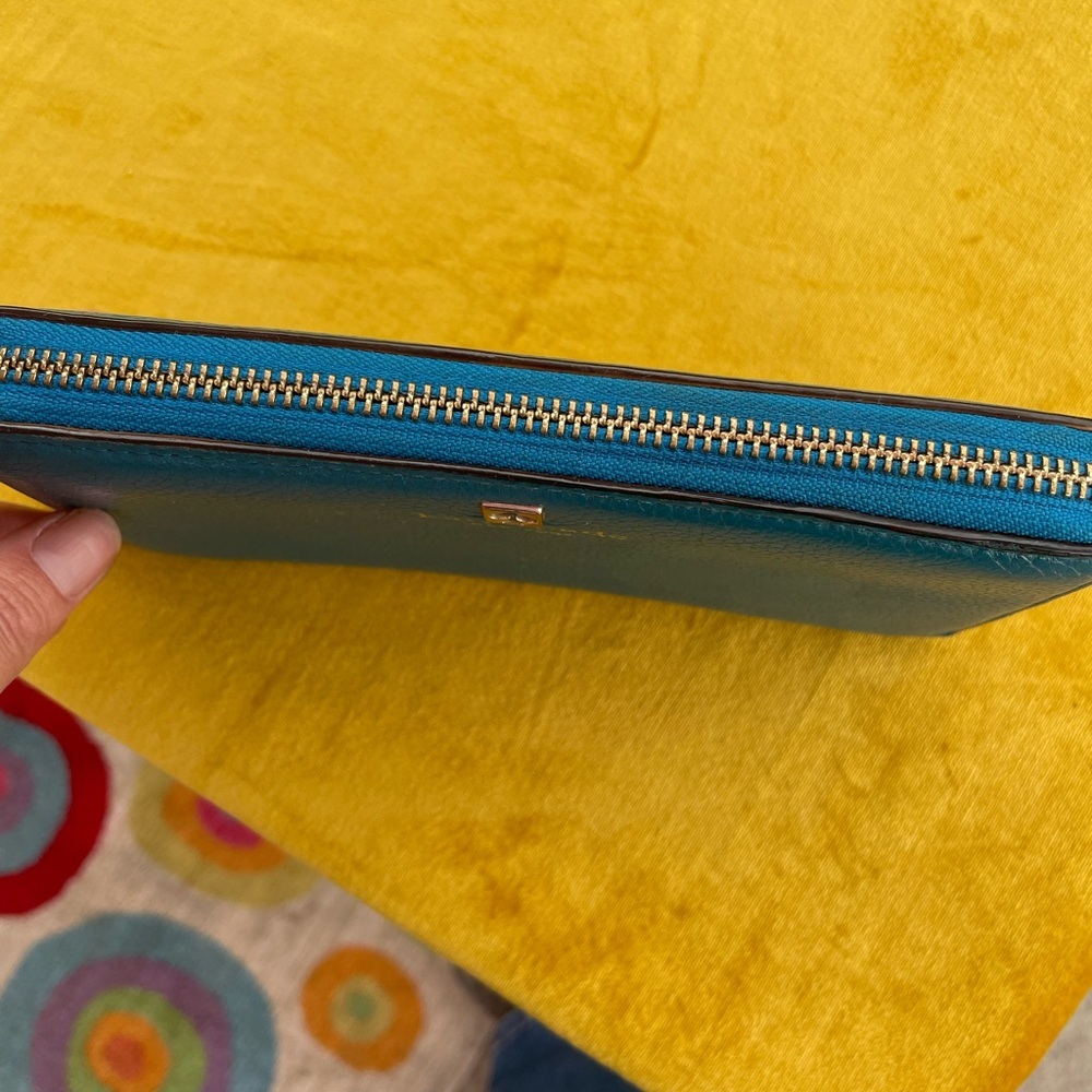 Kate Spade Turquoise Leather Zippered Wallet 4” x 8” - Picture 3 of 9